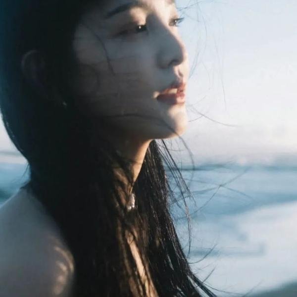 黑暗深处2023